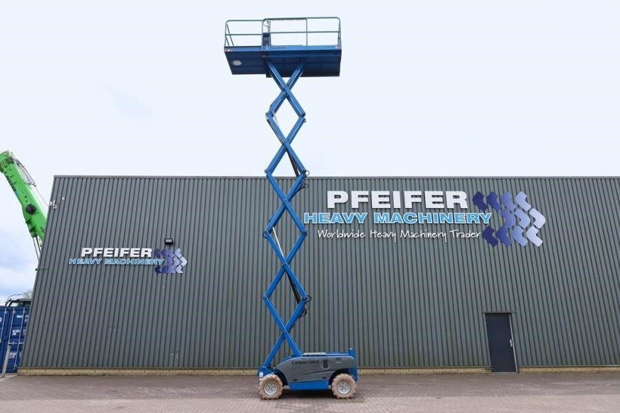 Haulotte Compact 12RTE Electric, 12m Working Height, 450kg - مرفاع مقصي: صورة 3 Haulotte Compact 12RTE Electric, 12m Working Height, 450kg - مرفاع مقصي: صورة 3