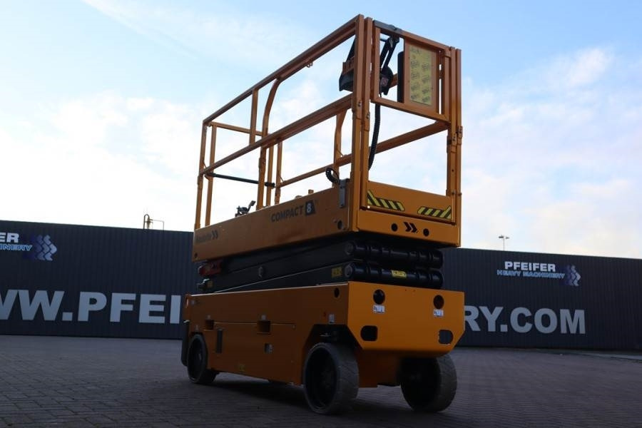 Haulotte Compact 8N Valid inspection, *Guarantee! 8m Workin - مرفاع مقصي: صورة 5 Haulotte Compact 8N Valid inspection, *Guarantee! 8m Workin - مرفاع مقصي: صورة 5
