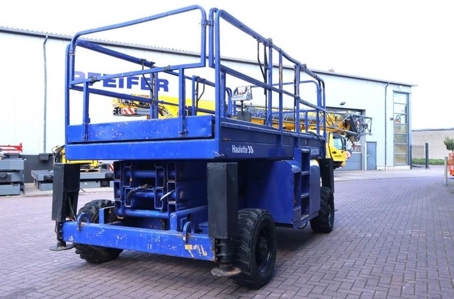 Haulotte H12SX Diesel, 4x4 Drive, 12m Working Height, 700kg - مرفاع مقصي: صورة 2 Haulotte H12SX Diesel, 4x4 Drive, 12m Working Height, 700kg - مرفاع مقصي: صورة 2