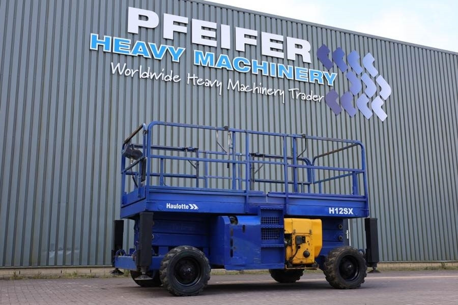 Haulotte H12SX Diesel, 4x4 Drive, 12m Working Height, 700kg - مرفاع مقصي: صورة 1 Haulotte H12SX Diesel, 4x4 Drive, 12m Working Height, 700kg - مرفاع مقصي: صورة 1