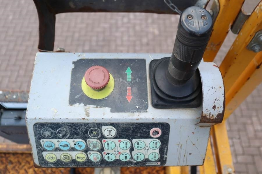 Haulotte H15SXL Diesel, 4x4 Drive, 15m Working Height, 500k - مرفاع مقصي: صورة 4 Haulotte H15SXL Diesel, 4x4 Drive, 15m Working Height, 500k - مرفاع مقصي: صورة 4