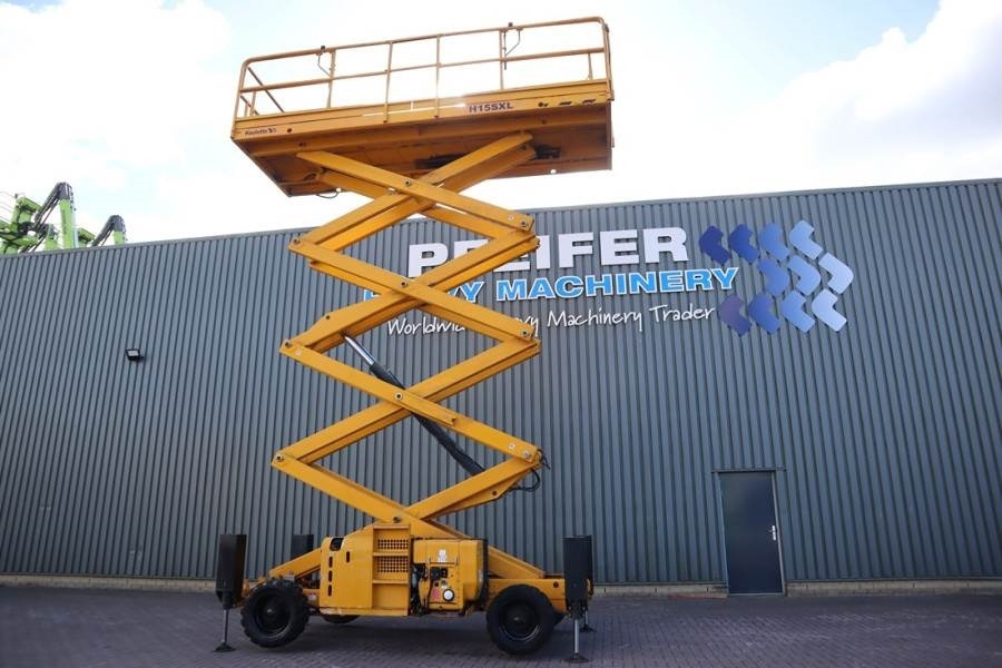 Haulotte H15SXL Diesel, 4x4 Drive, 15m Working Height, 500k - مرفاع مقصي: صورة 2 Haulotte H15SXL Diesel, 4x4 Drive, 15m Working Height, 500k - مرفاع مقصي: صورة 2
