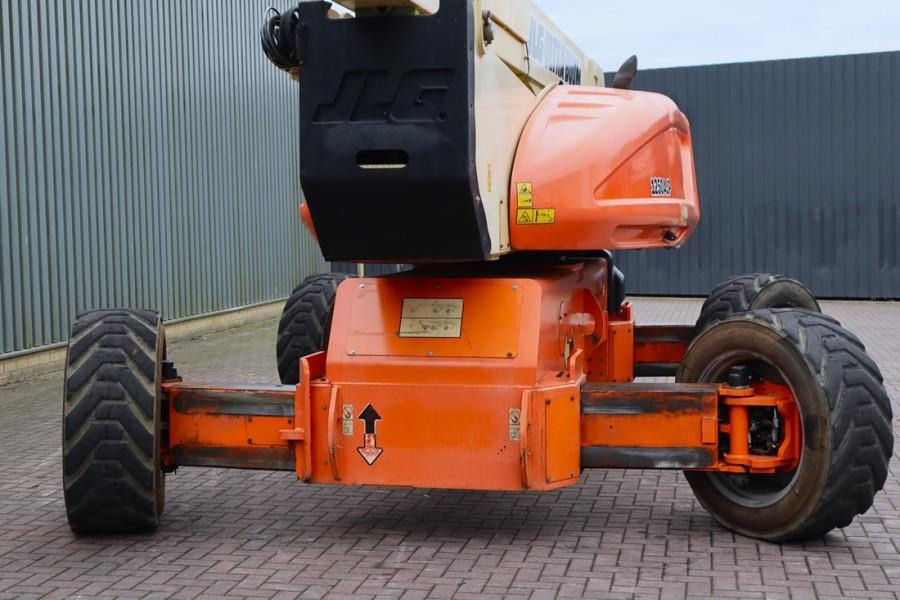 JLG 1250AJP Diesel, 4x4x4 Drive, 40.1m Working Height, - مرفاع مفصلي: صورة 4 JLG 1250AJP Diesel, 4x4x4 Drive, 40.1m Working Height, - مرفاع مفصلي: صورة 4