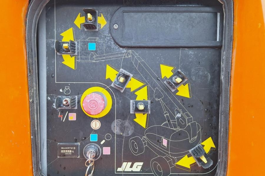 JLG 860SJ Diesel, 4x4 Drive, 28.2m Working Height, 22. - مرفاع مفصلي: صورة 4 JLG 860SJ Diesel, 4x4 Drive, 28.2m Working Height, 22. - مرفاع مفصلي: صورة 4