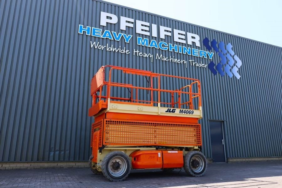 JLG M4069 Hybrid, 14.2m Working Height, 360kg Capacity  - مرفاع مقصي: صورة 1 JLG M4069 Hybrid, 14.2m Working Height, 360kg Capacity  - مرفاع مقصي: صورة 1