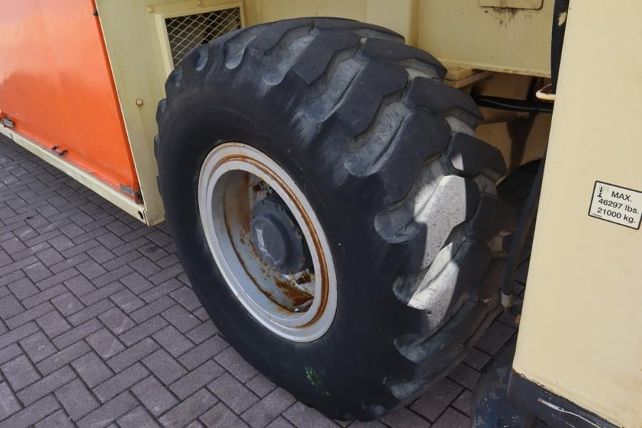 تأجير JLG SL320-30 Diesel, 4x4 Drive, 34m Working Height, 14 JLG SL320-30 Diesel, 4x4 Drive, 34m Working Height, 14: صورة 17 تأجير JLG SL320-30 Diesel, 4x4 Drive, 34m Working Height, 14 JLG SL320-30 Diesel, 4x4 Drive, 34m Working Height, 14: صورة 17