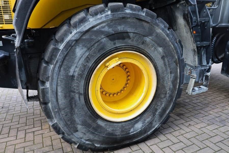 تأجير Komatsu WA470-8 Diesel, 4x4 Drive, Tamtron Weighting Syste  Komatsu WA470-8 Diesel, 4x4 Drive, Tamtron Weighting Syste: صورة 20