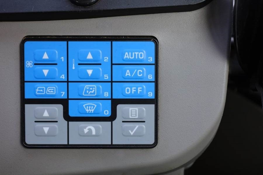 تأجير Komatsu WA470-8 Diesel, 4x4 Drive, Tamtron Weighting Syste  Komatsu WA470-8 Diesel, 4x4 Drive, Tamtron Weighting Syste: صورة 14