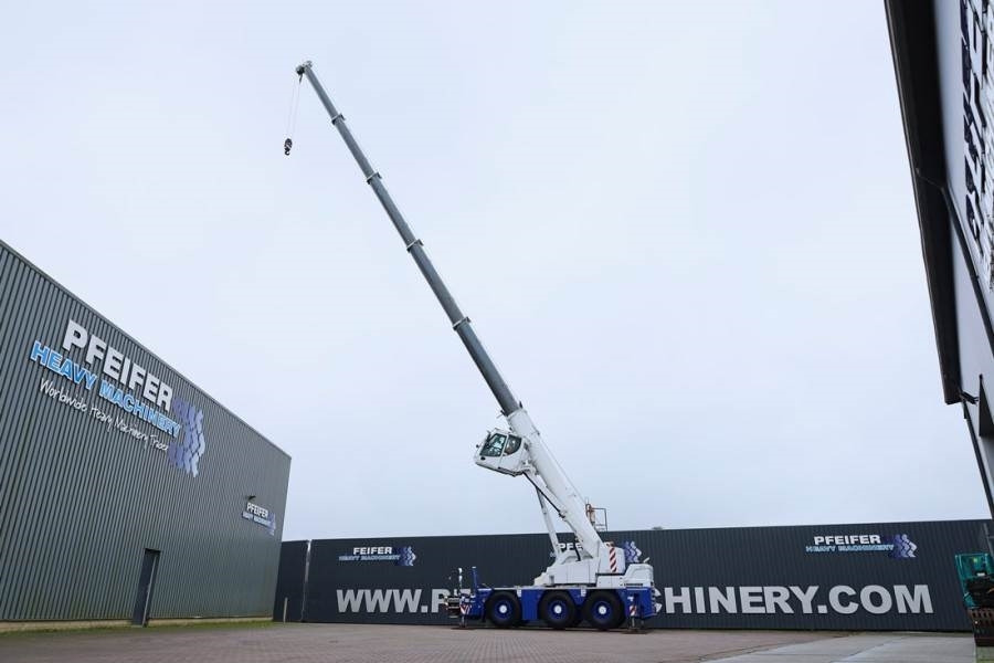 Liebherr LTC1050-3.1 Diesel, 6x6x6 Drive, 50t Capacity, 36m - رافعة لجميع التضاريس: صورة 3 Liebherr LTC1050-3.1 Diesel, 6x6x6 Drive, 50t Capacity, 36m - رافعة لجميع التضاريس: صورة 3