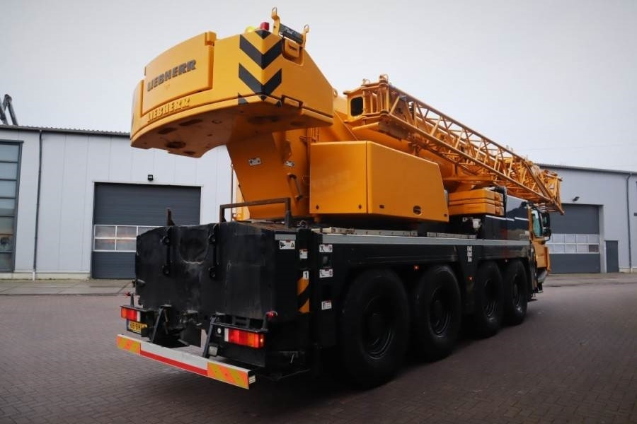 Liebherr LTM1070-4.2 Dutch Vehicle Registration, Valid Insp - رافعة لجميع التضاريس: صورة 2 Liebherr LTM1070-4.2 Dutch Vehicle Registration, Valid Insp - رافعة لجميع التضاريس: صورة 2