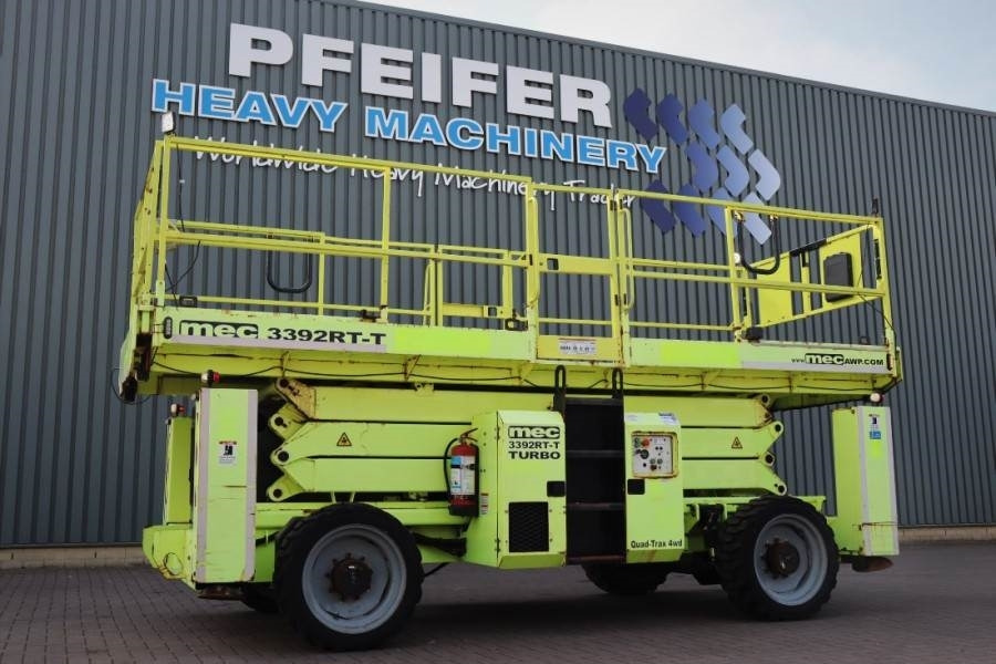 MEC 3392RT-T Diesel, 4x4 Drive, 12m Working Height, 12 - مرفاع مقصي: صورة 1 MEC 3392RT-T Diesel, 4x4 Drive, 12m Working Height, 12 - مرفاع مقصي: صورة 1