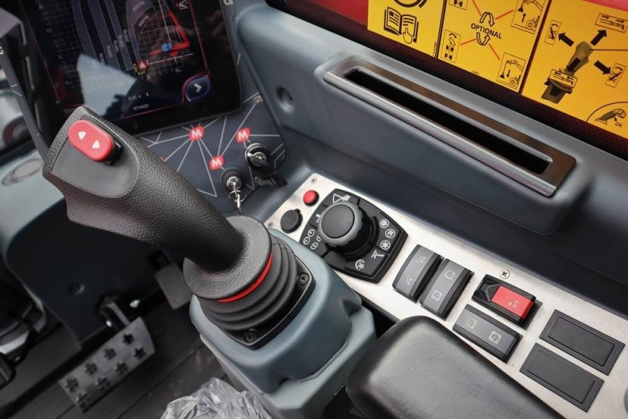 آلة رفع ونقل تلسكوبية Magni RTH 6.25 Valid inspection, *Guarantee! 6t Cap. 25m: صورة 9