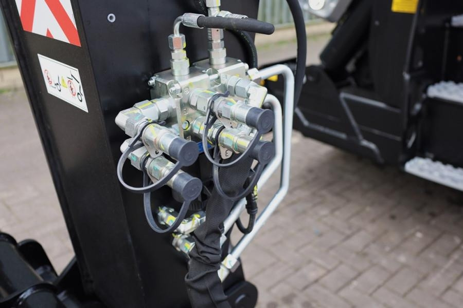 Manitou MRT2660 360 160Y ST5 S1 Valid inspection, *Guarant - آلة رفع ونقل تلسكوبية: صورة 3 Manitou MRT2660 360 160Y ST5 S1 Valid inspection, *Guarant - آلة رفع ونقل تلسكوبية: صورة 3