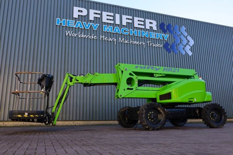 Niftylift HR21D 4x4 MK2 Diesel, 4x4 Drive, 21m Working Heigh - مرفاع مفصلي: صورة 1 Niftylift HR21D 4x4 MK2 Diesel, 4x4 Drive, 21m Working Heigh - مرفاع مفصلي: صورة 1