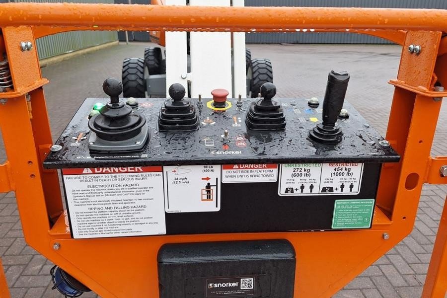 Snorkel 660SJ Valid Inspection, *Guarantee! CE, Diesel, 4x - مرفاع تلسكوبي: صورة 4 Snorkel 660SJ Valid Inspection, *Guarantee! CE, Diesel, 4x - مرفاع تلسكوبي: صورة 4