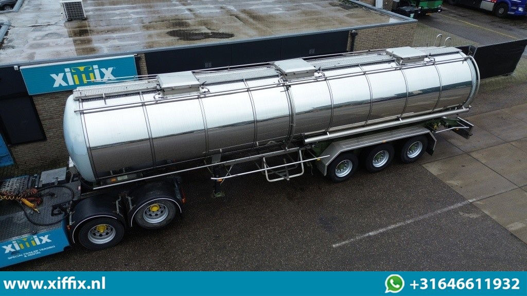 Burg 3-ass. Geisoleerde RVS tank oplegger / Food / 1 Compartiment - نصف مقطورة صهريج: صورة 1 Burg 3-ass. Geisoleerde RVS tank oplegger / Food / 1 Compartiment - نصف مقطورة صهريج: صورة 1