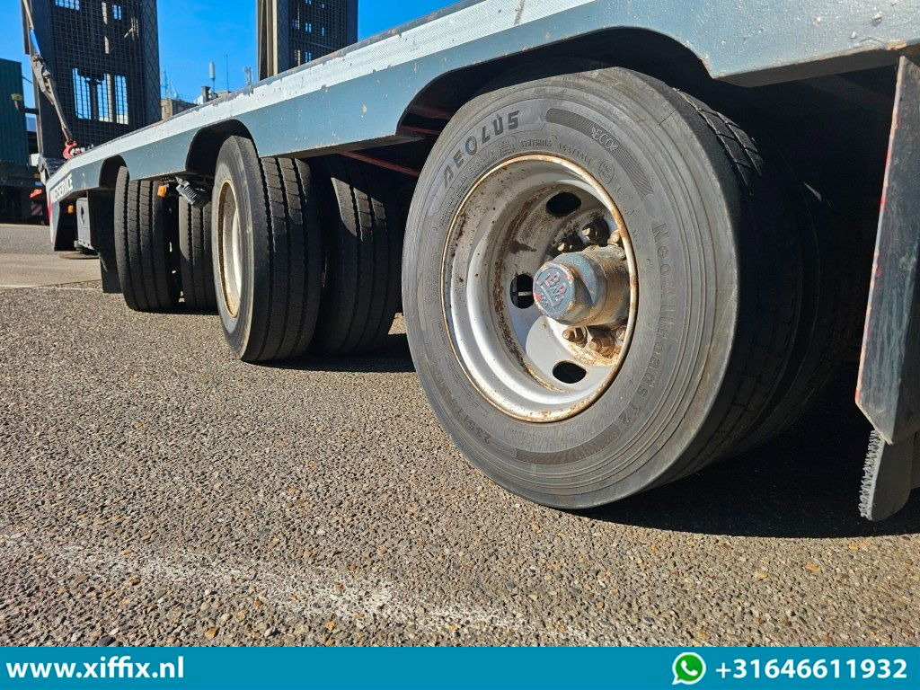 Meusburger 3-ass. Semi dieplader met dubbele hydr. Kleppen en hydr. Verstelbare - نصف مقطورة بلودر منخفض: صورة 5 Meusburger 3-ass. Semi dieplader met dubbele hydr. Kleppen en hydr. Verstelbare - نصف مقطورة بلودر منخفض: صورة 5
