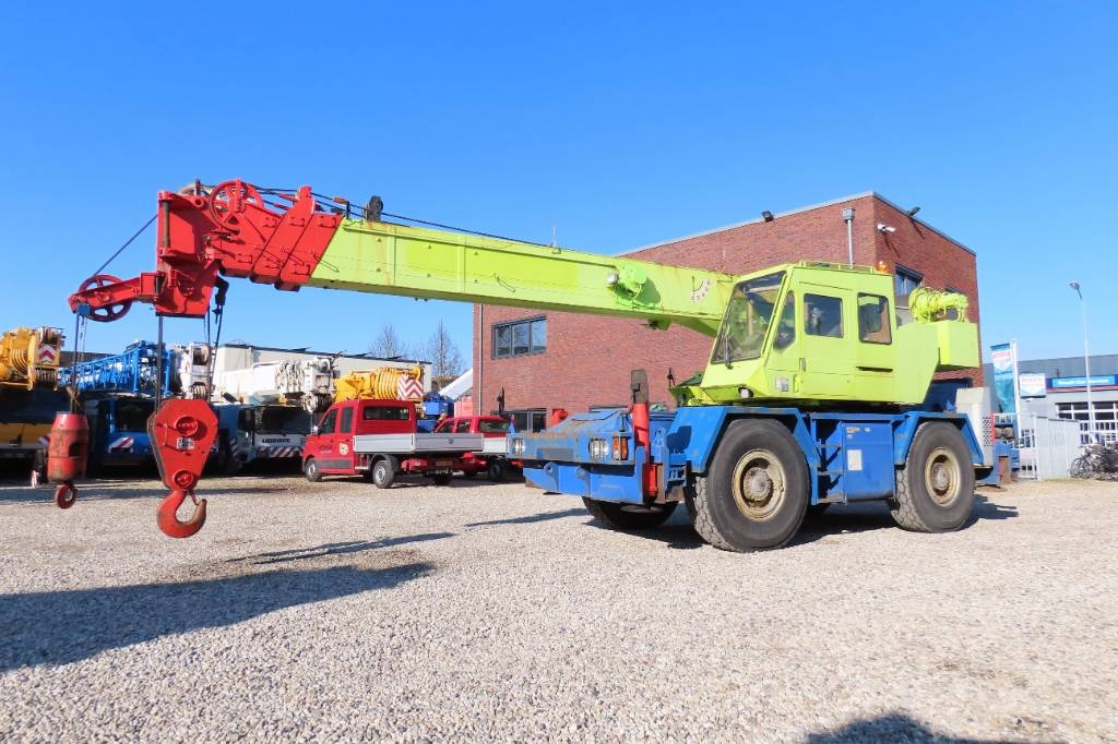 Tadano TR 250 E - موبايل كرين: صورة 1 Tadano TR 250 E - موبايل كرين: صورة 1