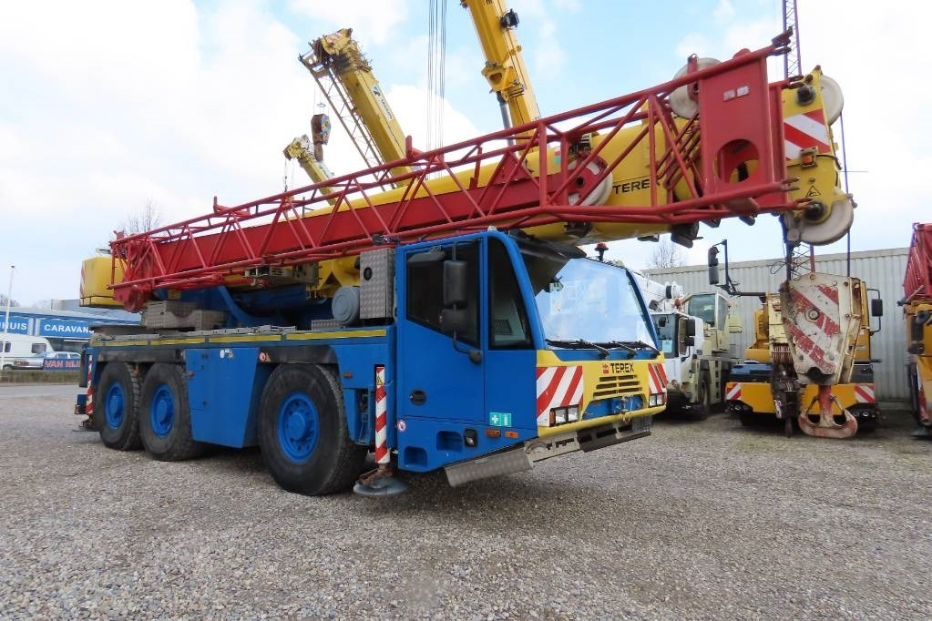 Terex Demag AC 50-1 - رافعة لجميع التضاريس: صورة 2 Terex Demag AC 50-1 - رافعة لجميع التضاريس: صورة 2