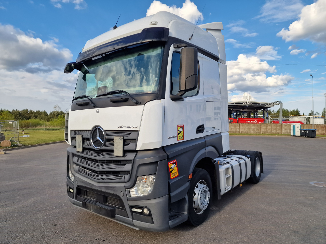 MERCEDES-BENZ Actros 1845 Retarder - رأس تريلا: صورة 2 MERCEDES-BENZ Actros 1845 Retarder - رأس تريلا: صورة 2