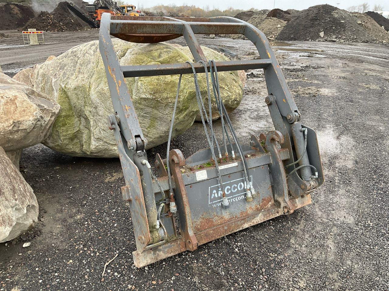 Arccon AB GRABBIT - معدات الانشاءات: صورة 1 Arccon AB GRABBIT - معدات الانشاءات: صورة 1