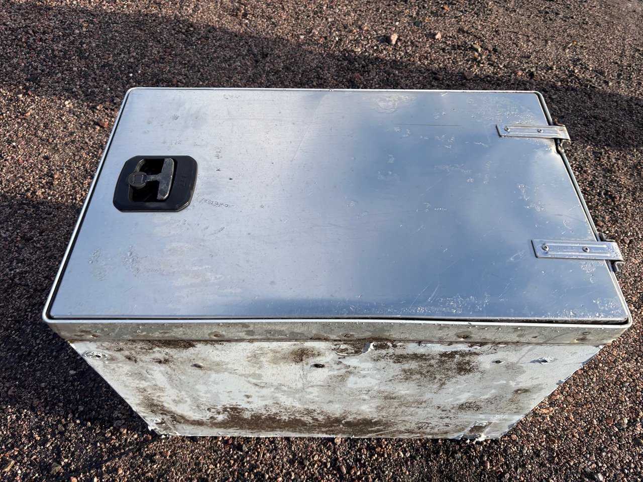 BT - هيكل السيارة الخارجية - شاحنة: صورة 1 BT - هيكل السيارة الخارجية - شاحنة: صورة 1