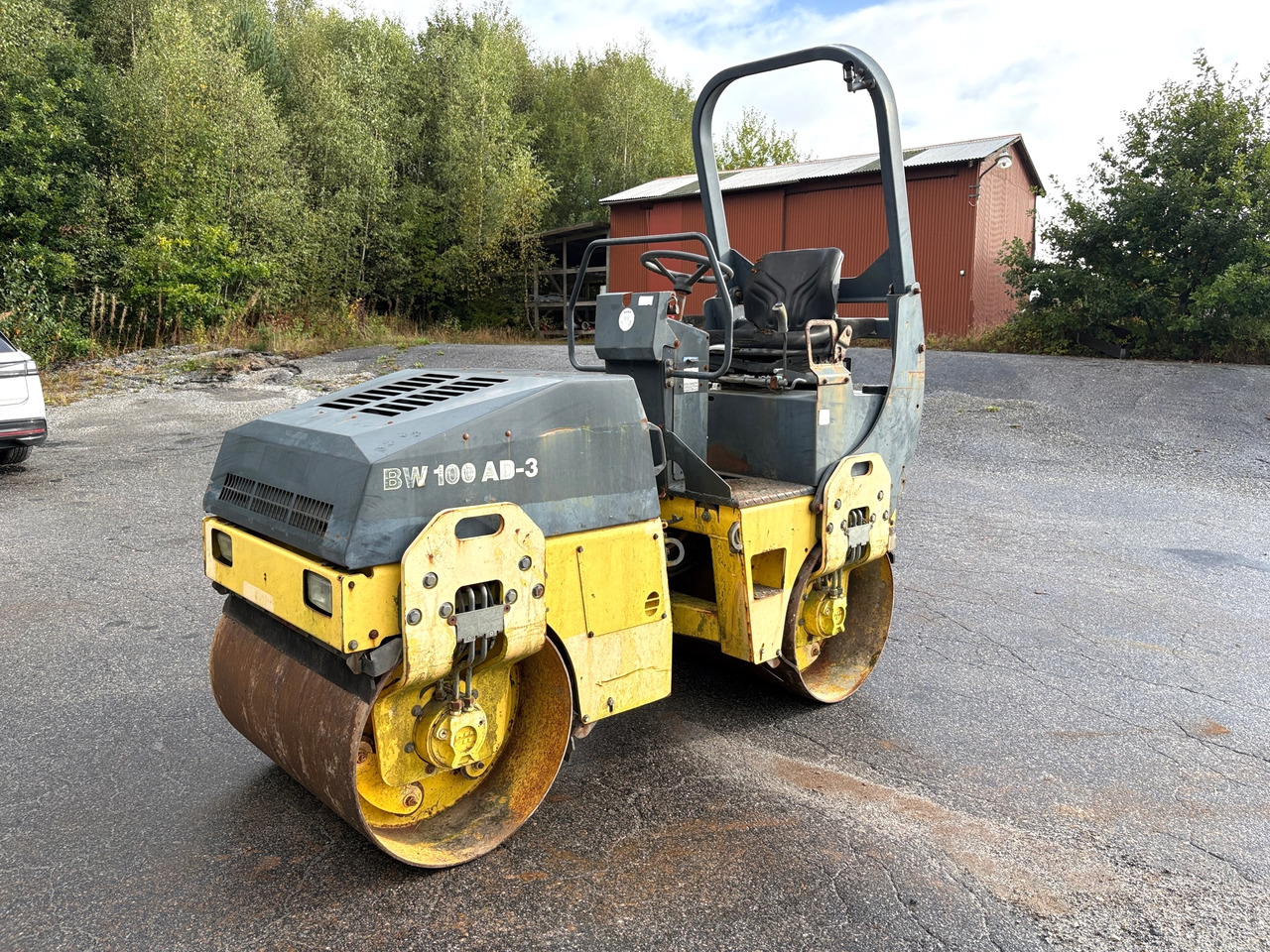 Bomag BW 100 AD-3 - رَصَّاص الطرق: صورة 1 Bomag BW 100 AD-3 - رَصَّاص الطرق: صورة 1