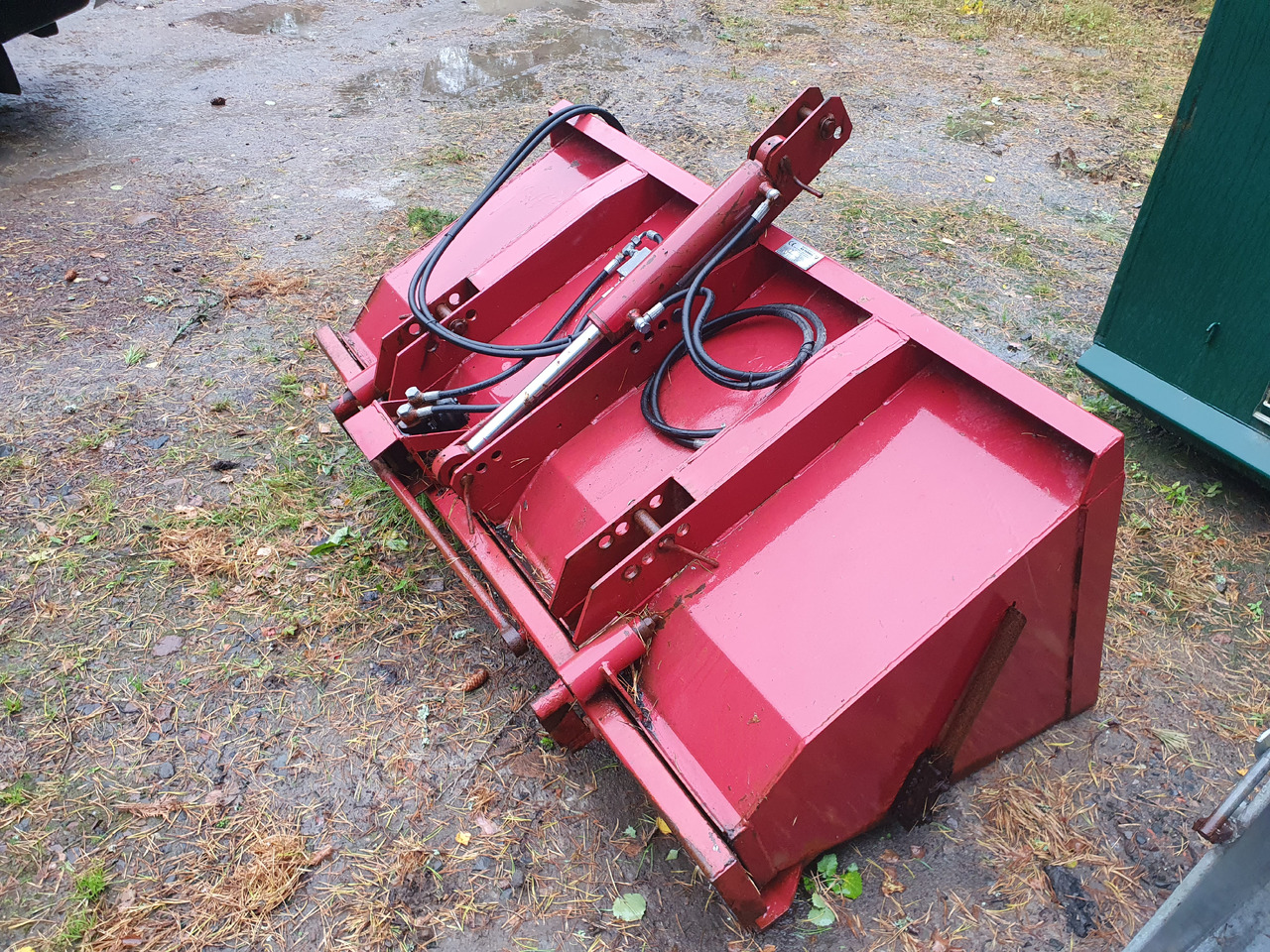 Ferrel AS SS100 - ناثر غبار/ ملح: صورة 1 Ferrel AS SS100 - ناثر غبار/ ملح: صورة 1