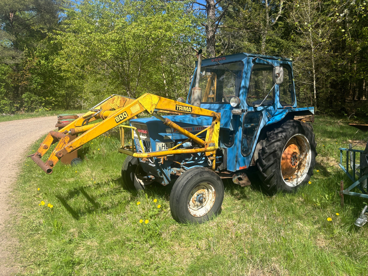 Ford 3000 - جرار: صورة 1 Ford 3000 - جرار: صورة 1