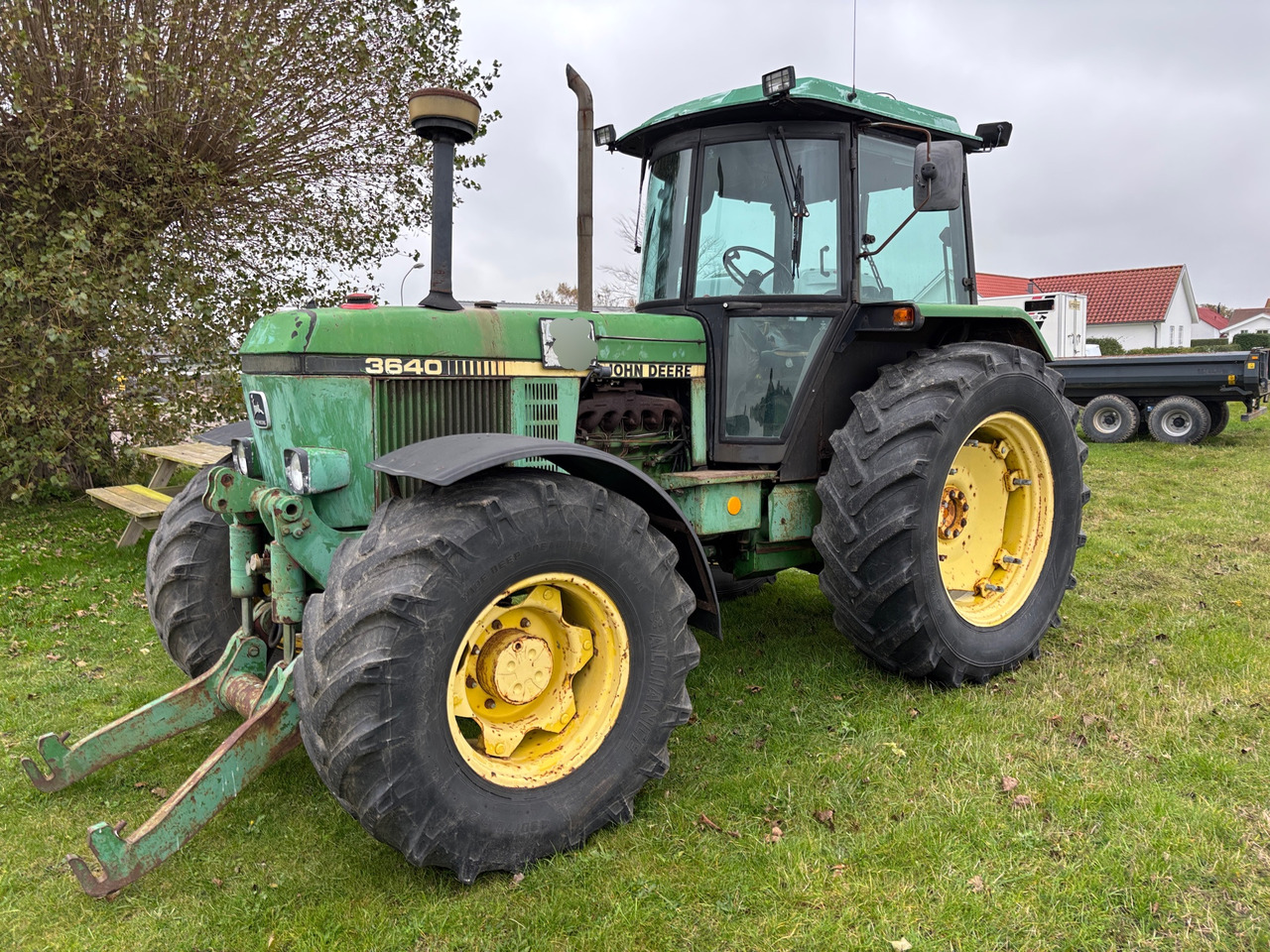 John Deere 3640 - جرار: صورة 1 John Deere 3640 - جرار: صورة 1