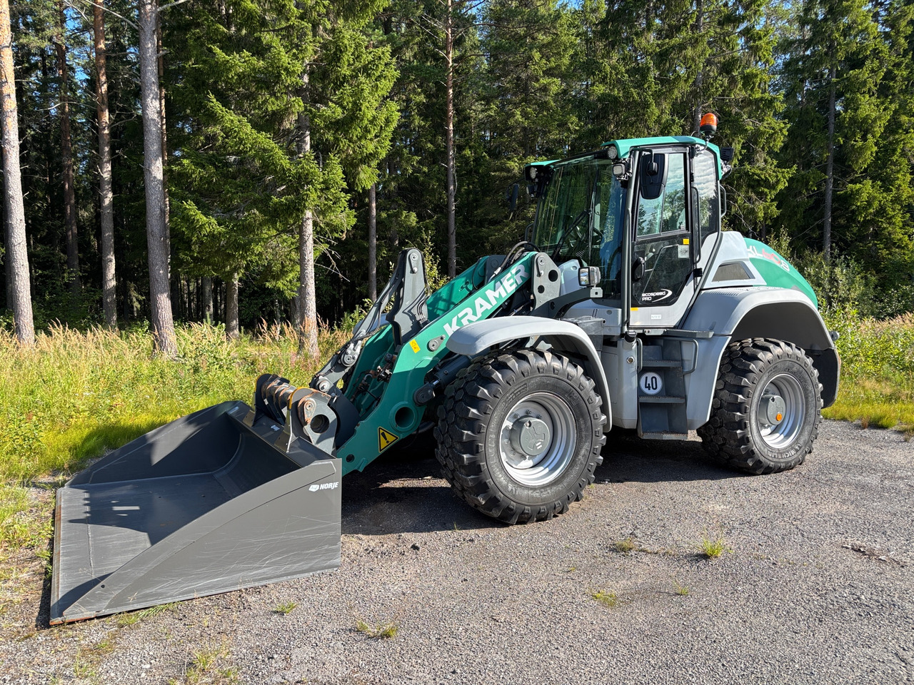 Kramer KL60.8 - اللودر بعجل: صورة 1 Kramer KL60.8 - اللودر بعجل: صورة 1