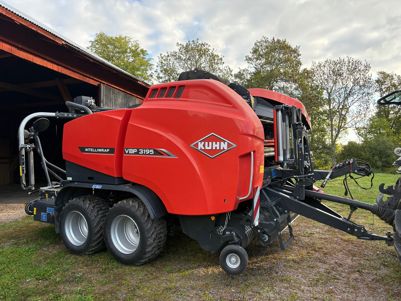 Kuhn VBP 3195 - آلة بالات دائرية: صورة 1 Kuhn VBP 3195 - آلة بالات دائرية: صورة 1