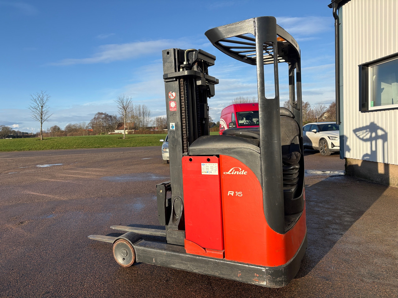 Linde R16 - معدات المناولة: صورة 1 Linde R16 - معدات المناولة: صورة 1