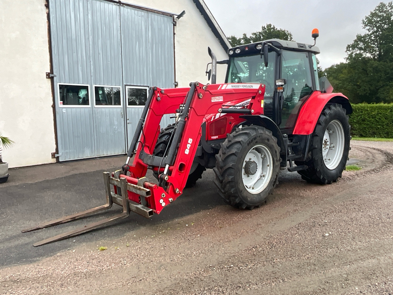 Massey Ferguson 5455 - جرار: صورة 1 Massey Ferguson 5455 - جرار: صورة 1