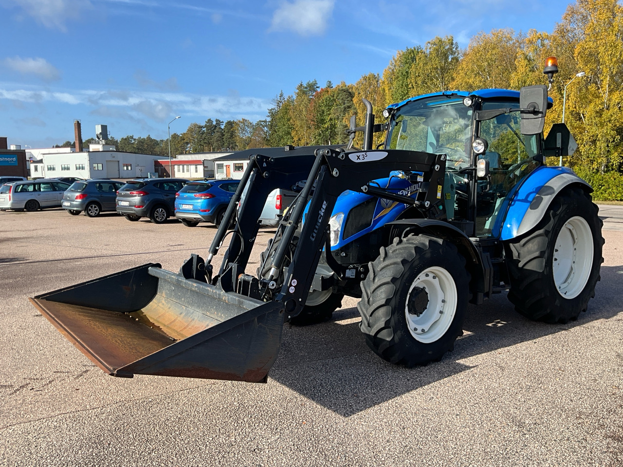 New Holland T5.85 - جرار: صورة 1 New Holland T5.85 - جرار: صورة 1