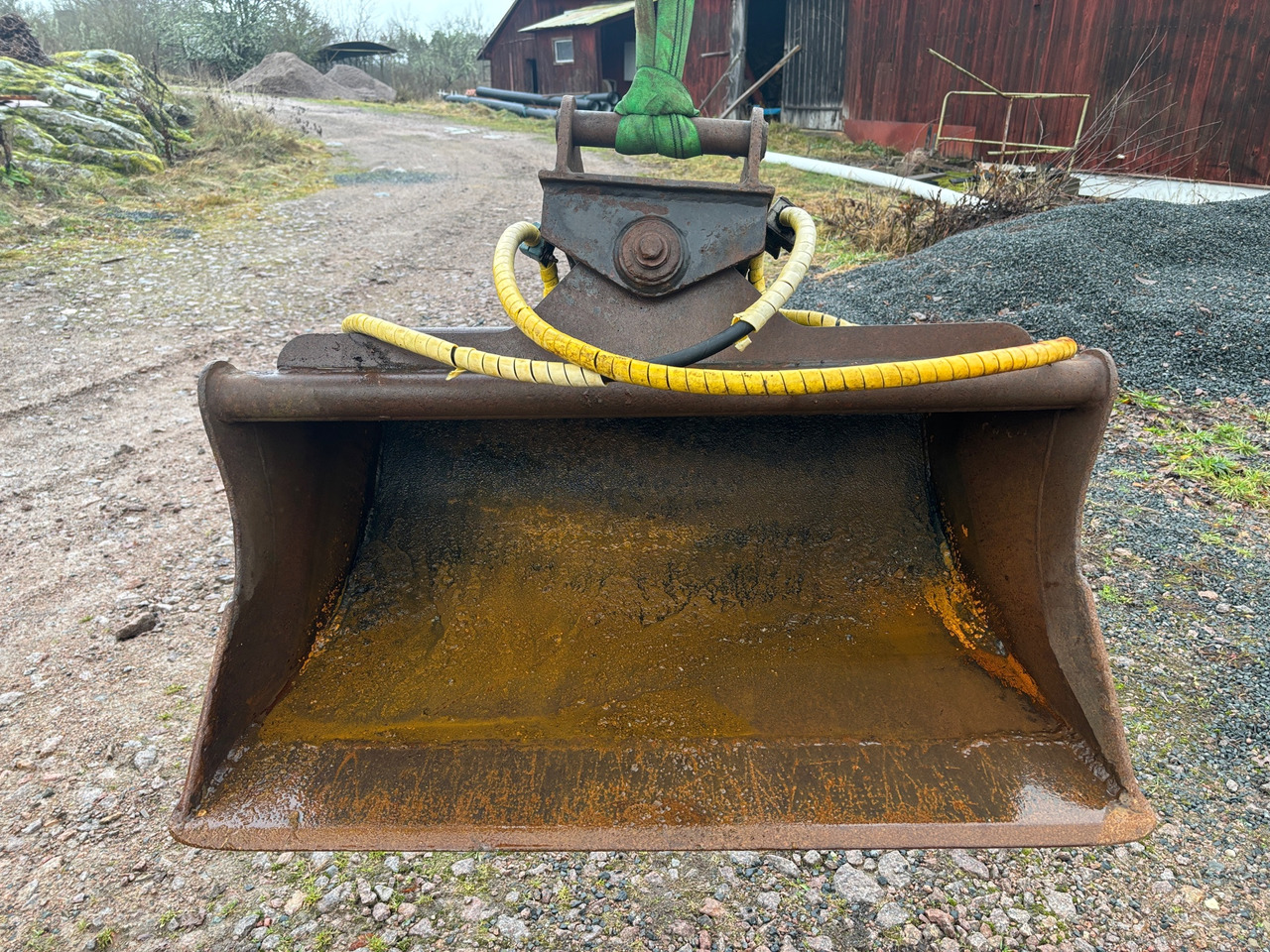 SMP S40 - بكت: صورة 1 SMP S40 - بكت: صورة 1