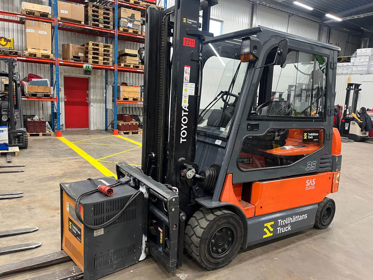 Toyota 7FBMF35 - معدات المناولة: صورة 1 Toyota 7FBMF35 - معدات المناولة: صورة 1