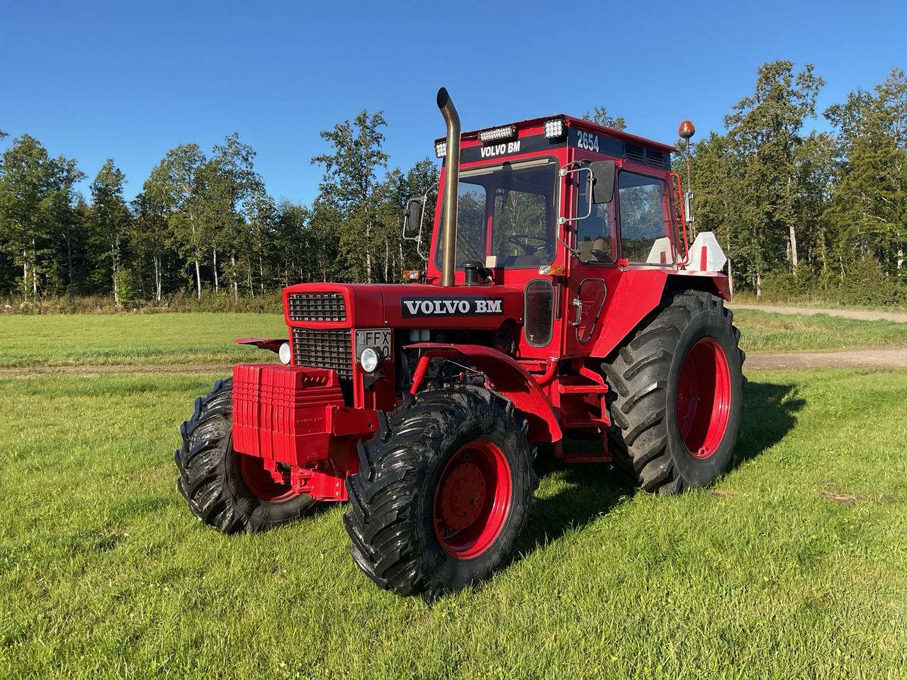 Volvo BM 2654 - جرار: صورة 1 Volvo BM 2654 - جرار: صورة 1