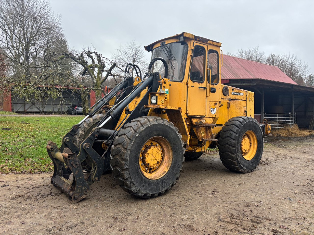 Volvo BM L50 - اللودر بعجل: صورة 1 Volvo BM L50 - اللودر بعجل: صورة 1