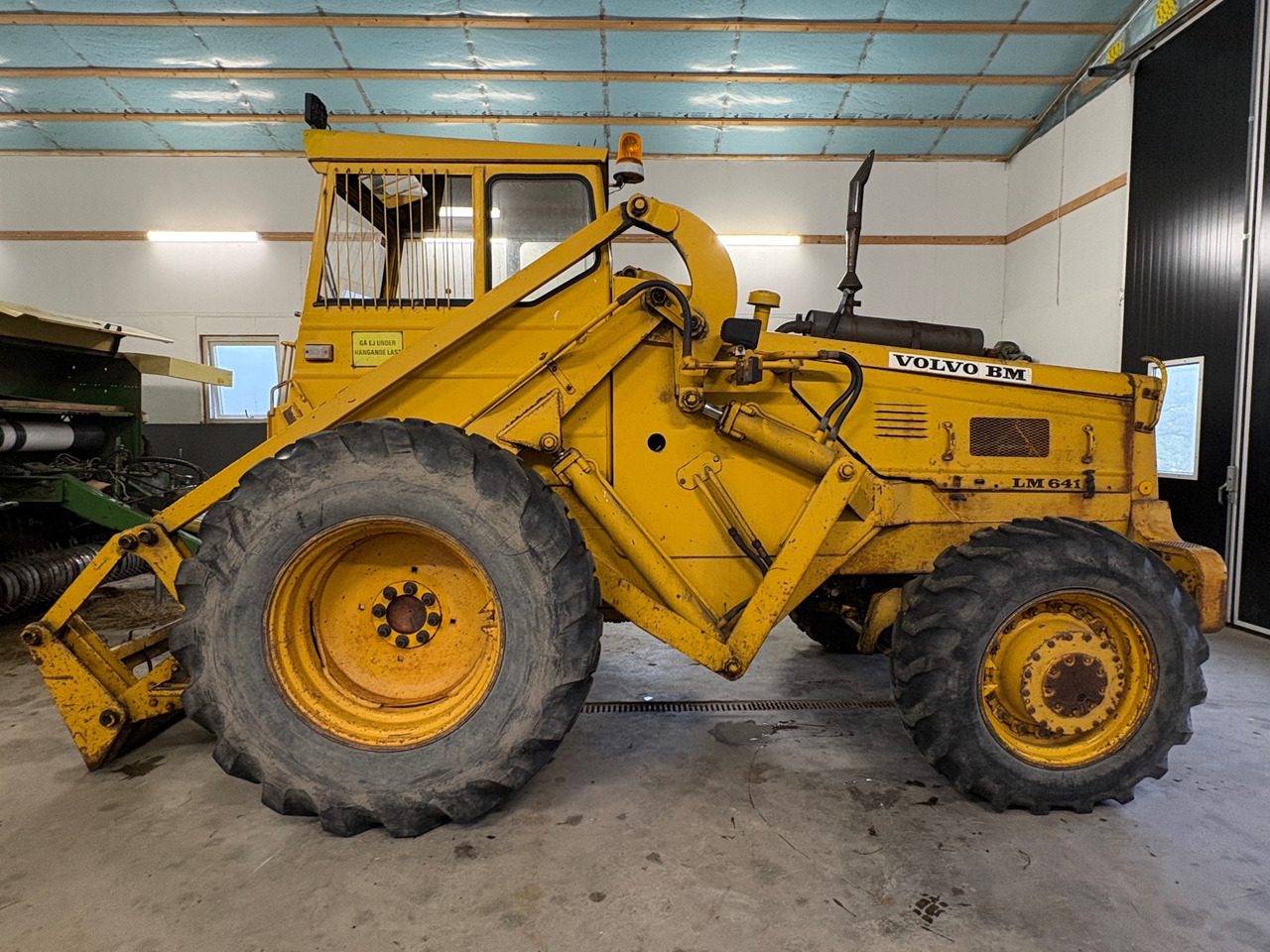 Volvo BM LM641 - اللودر بعجل: صورة 1 Volvo BM LM641 - اللودر بعجل: صورة 1
