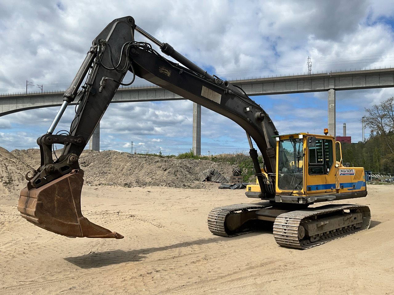 Volvo EC280 - حفّار: صورة 1 Volvo EC280 - حفّار: صورة 1