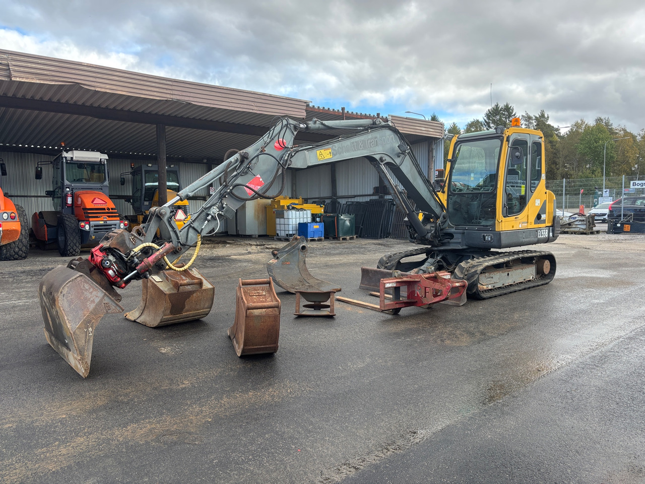 Volvo EC55B - حفّار: صورة 1 Volvo EC55B - حفّار: صورة 1