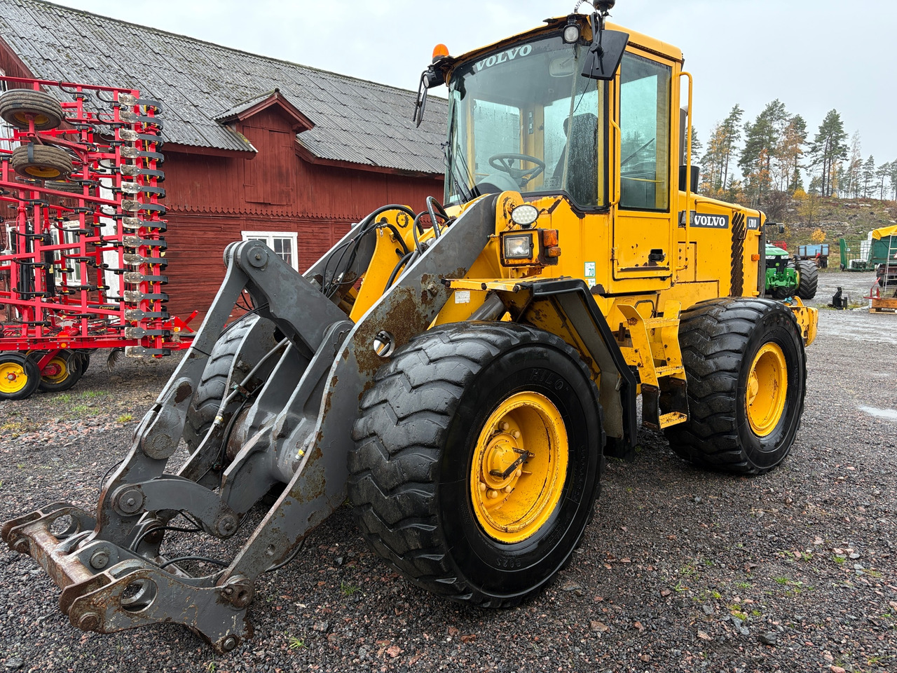 Volvo L70D - اللودر بعجل: صورة 1 Volvo L70D - اللودر بعجل: صورة 1