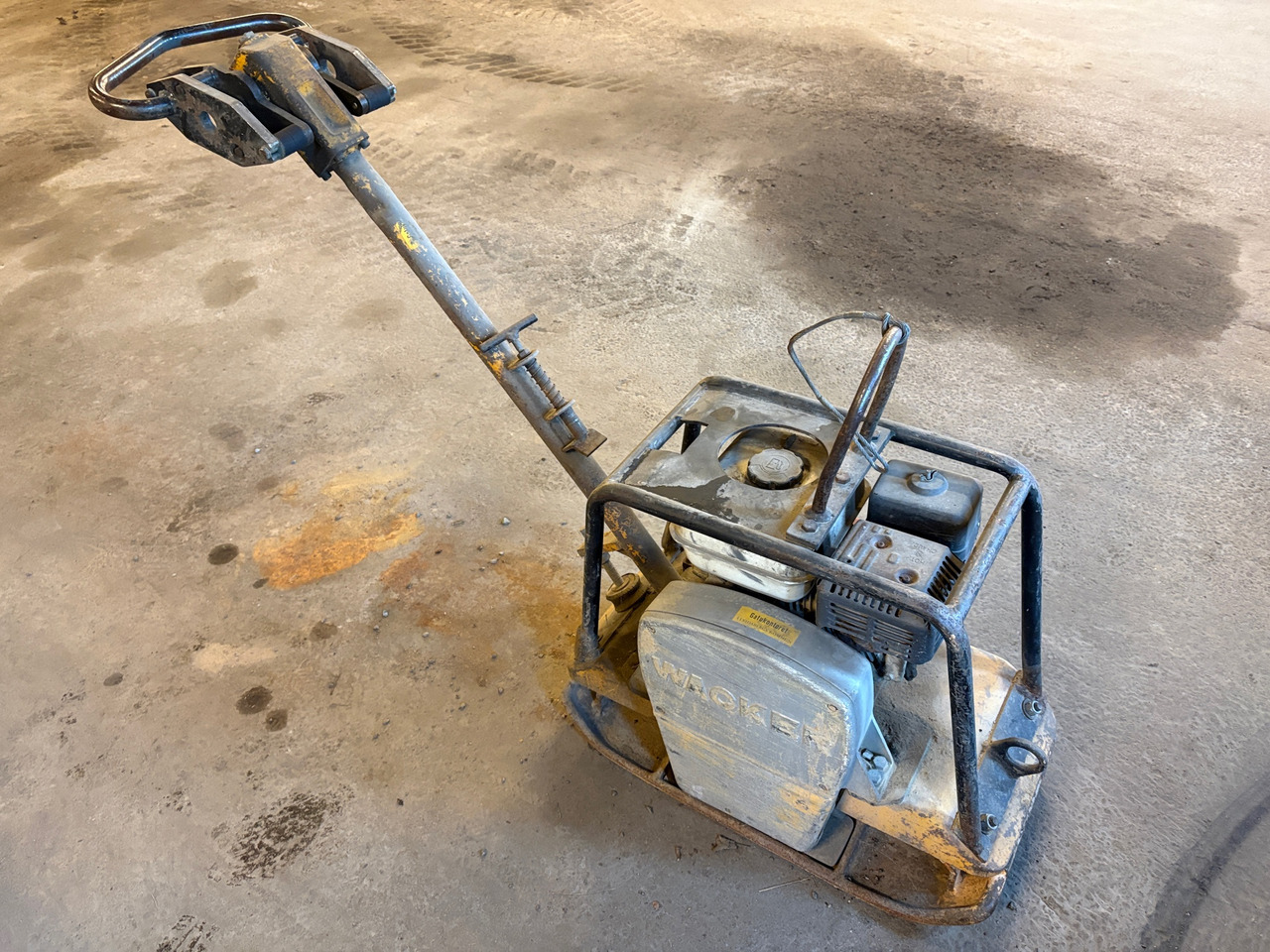 Wacker Neuson BPU 2440 A - صفيحة هزازة: صورة 1 Wacker Neuson BPU 2440 A - صفيحة هزازة: صورة 1