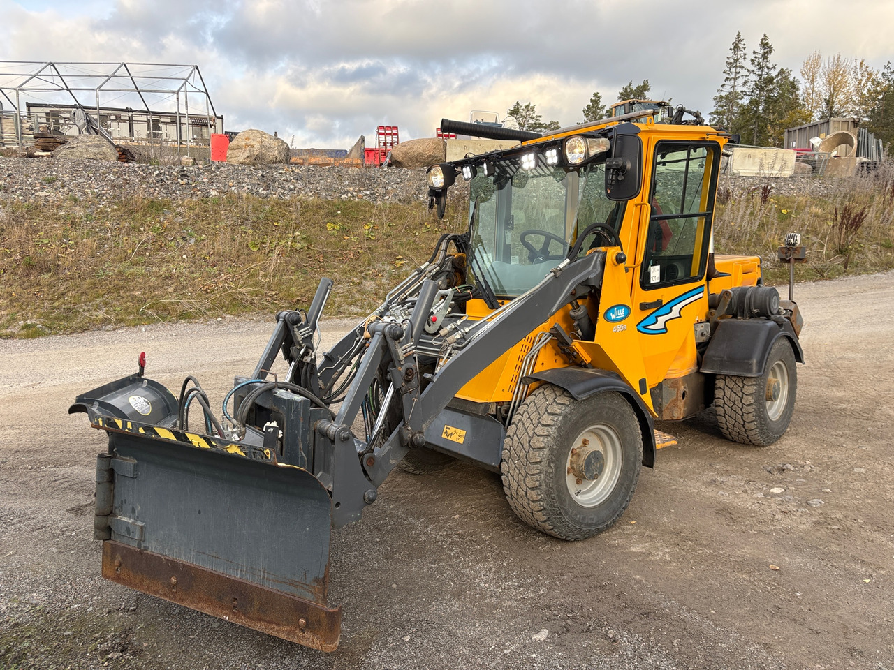 Wille 455B - سيارة خدمات/ سيارة خاصة: صورة 1 Wille 455B - سيارة خدمات/ سيارة خاصة: صورة 1