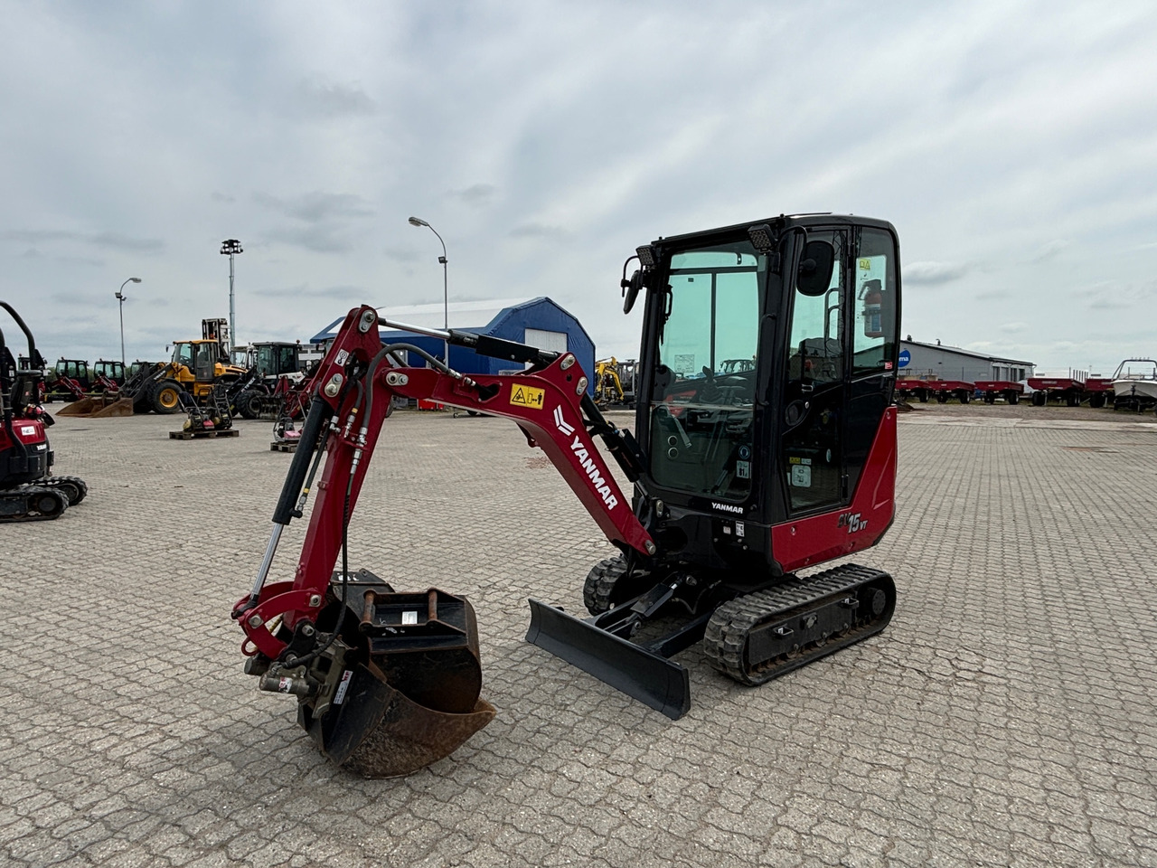 Yanmar SV15VT - حفّار: صورة 1 Yanmar SV15VT - حفّار: صورة 1