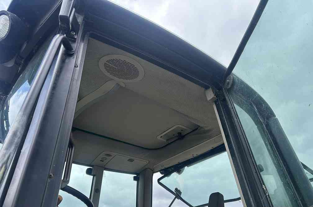John Deere 6220 premium - جرار: صورة 5 John Deere 6220 premium - جرار: صورة 5