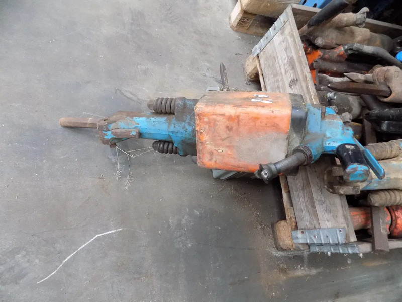 Atlas-Copco luchthamer breekhamer-luchthamer - ضاغط هوائي: صورة 4 Atlas-Copco luchthamer breekhamer-luchthamer - ضاغط هوائي: صورة 4