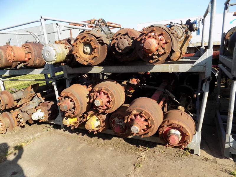 BPW achter assen daf-ginaf-mercedes-scania etc. - المحور الخلفي - شاحنة: صورة 4 BPW achter assen daf-ginaf-mercedes-scania etc. - المحور الخلفي - شاحنة: صورة 4