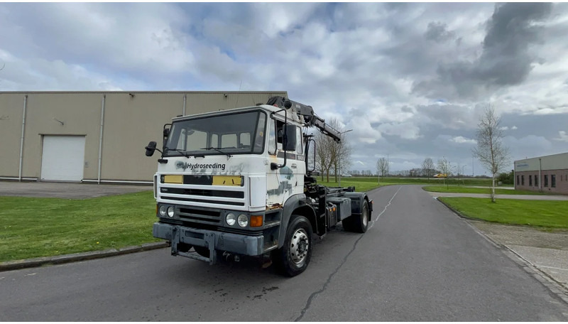 DAF 1900 FA 1900 4x4 - شاحنة قلاب: صورة 2 DAF 1900 FA 1900 4x4 - شاحنة قلاب: صورة 2